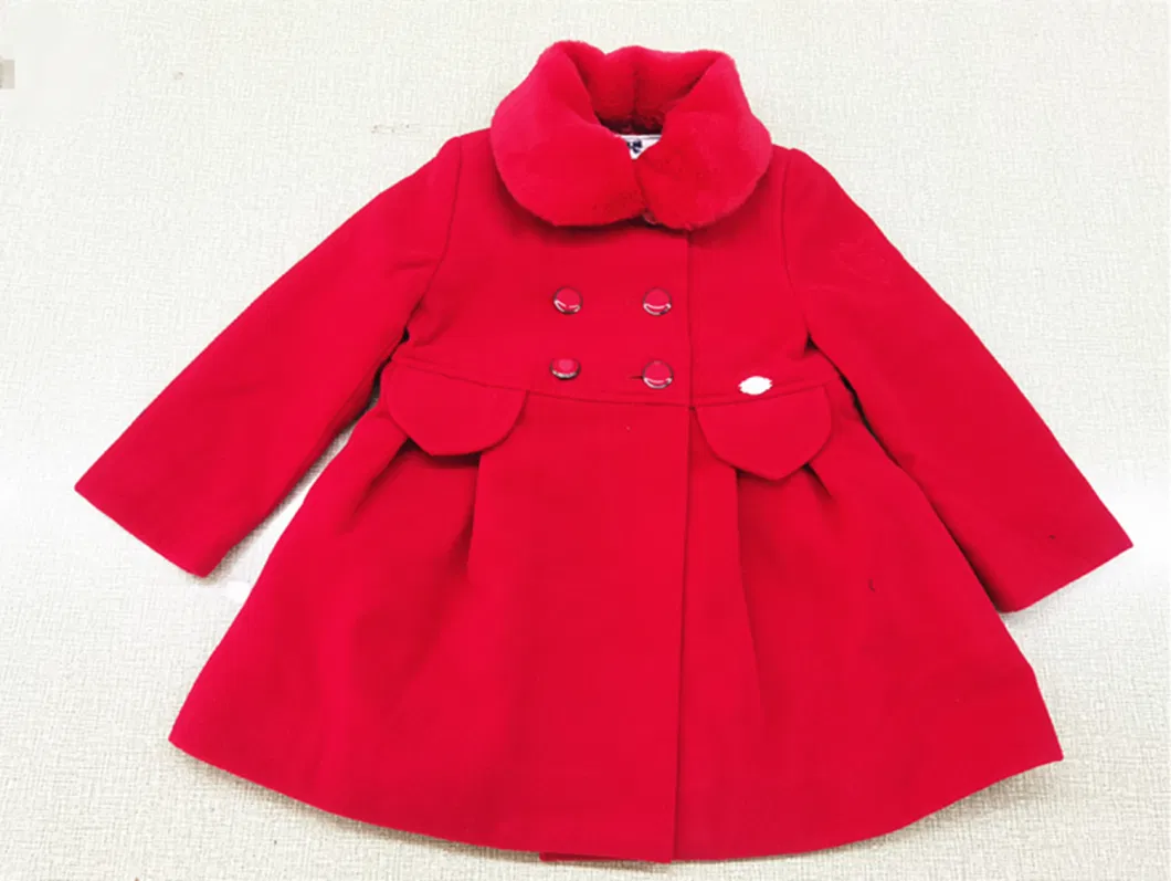 Kids Girl′ S Embroidery with Lining with Removeable Fur Collar Coat Kids Wear Children Clothes